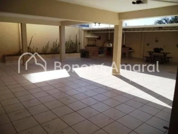 Imagem Casa a venda no Jardim Chapadão.
Ampla sala de estar, sala de jantar, sala de de Tv, escritório, l...