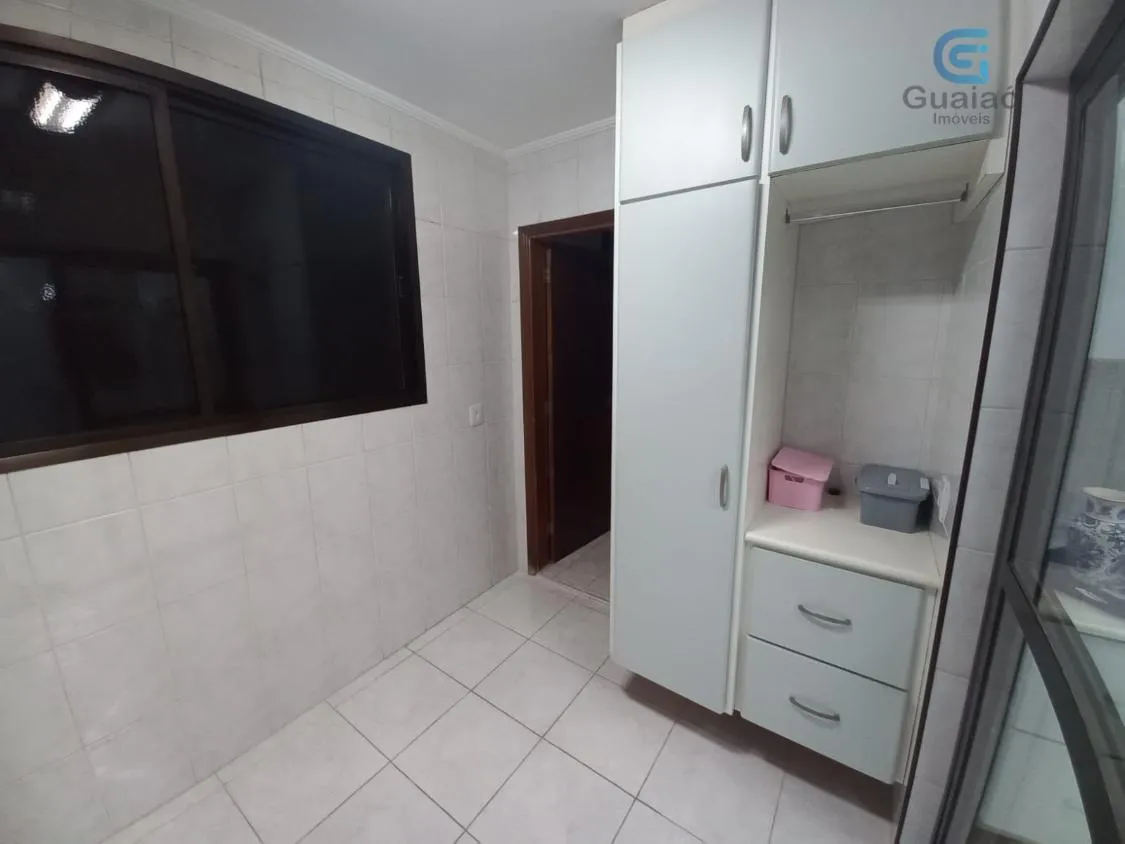 Imagem Vendo lindíssimo apartamento com 03 dormitórios (01 suíte) no Embaré em Santos