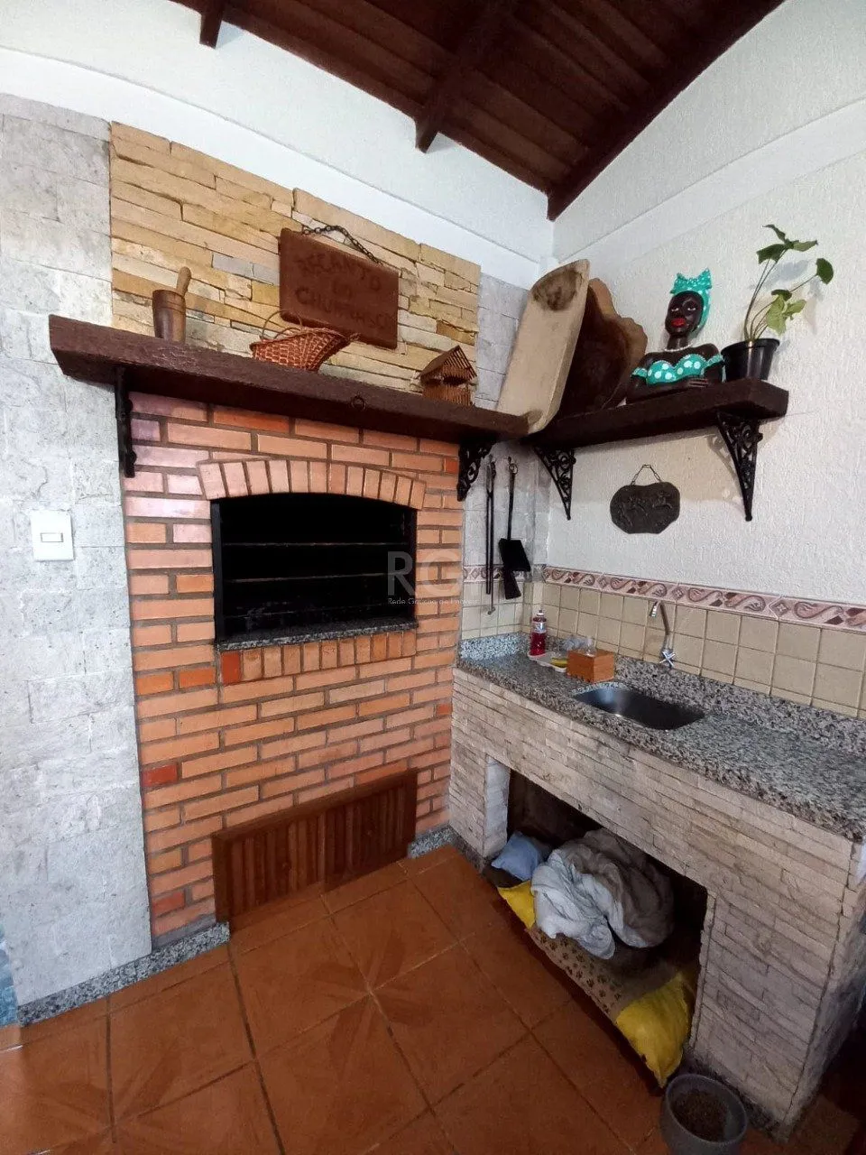 Imagem Casa no bairro Restinga - 2 dormitórios