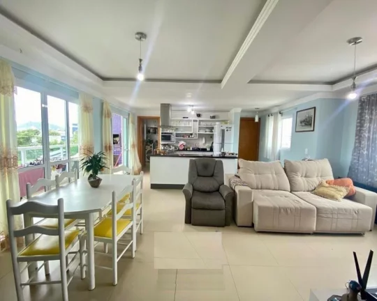Foto do imóvel Excelente apartamento 03 quartos c/suíte com sacada no Guaratuba -SC