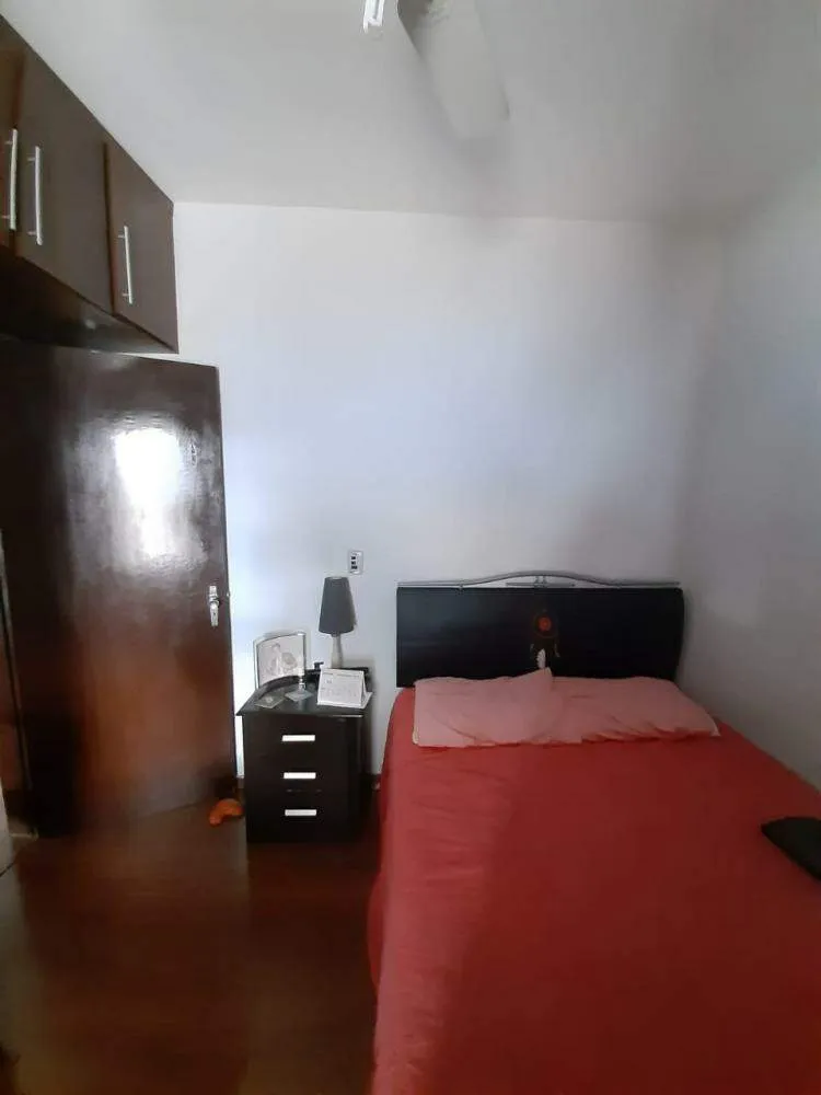 Imagem Casa duplex à venda, 5 quartos, 1 suíte, 2 vagas, Céu Azul - Belo Horizonte/MG