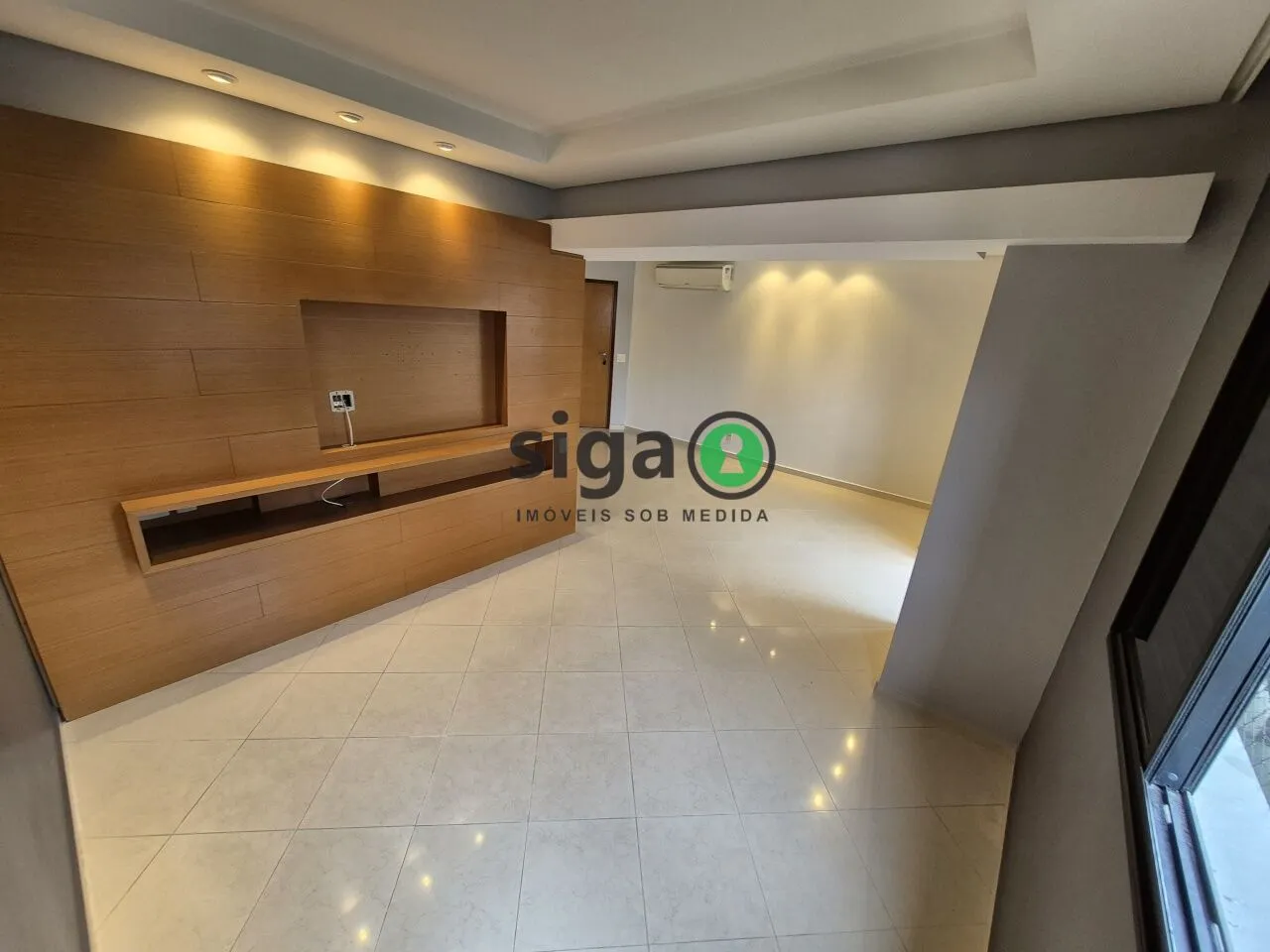 Imagem Apartamento à Venda com 3 Quartos na Chacara Santo Antônio