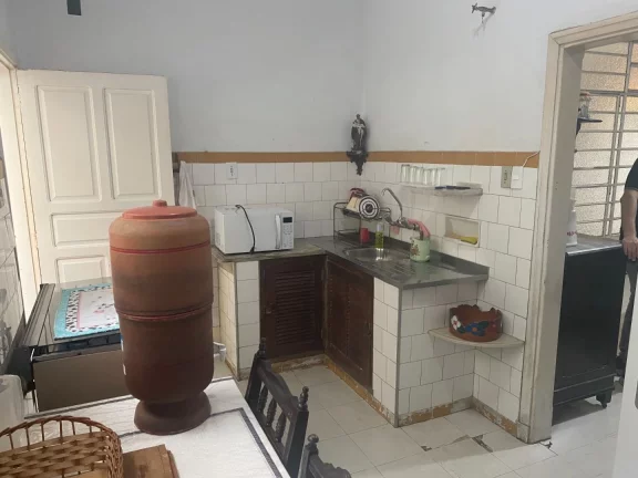 Imagem Casa com 4 dormitórios à venda, 247 m² por R$ 900.000,00 - Centro - Itajubá/MG
