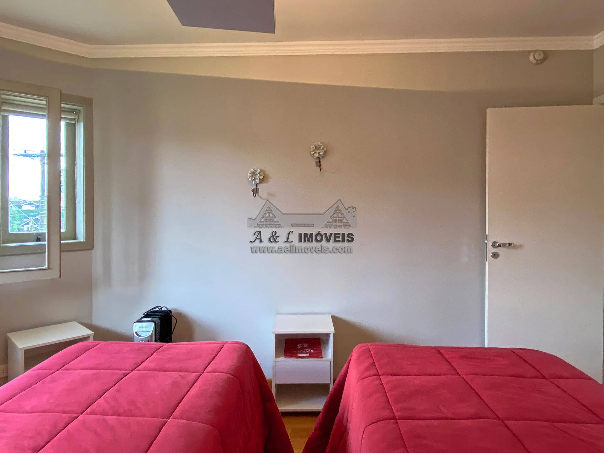Imagem Apartamento à venda em Campos do Jordão- Duplex com 2 suítes e área gourmet