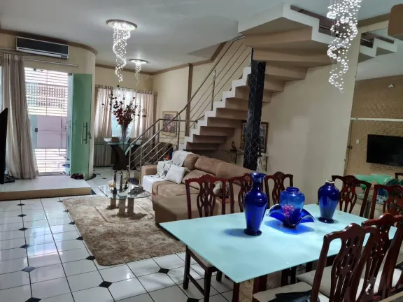 Imagem Casa com 3 Quartos à Venda, 240 m² em Maracangalha - Belém