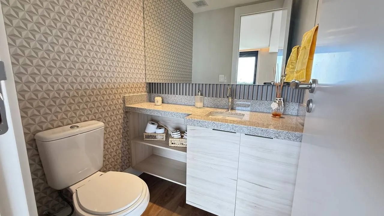 Imagem Apartamento mobiliado de 3 dormitórios com suíte e 2 vagas no Petrópolis