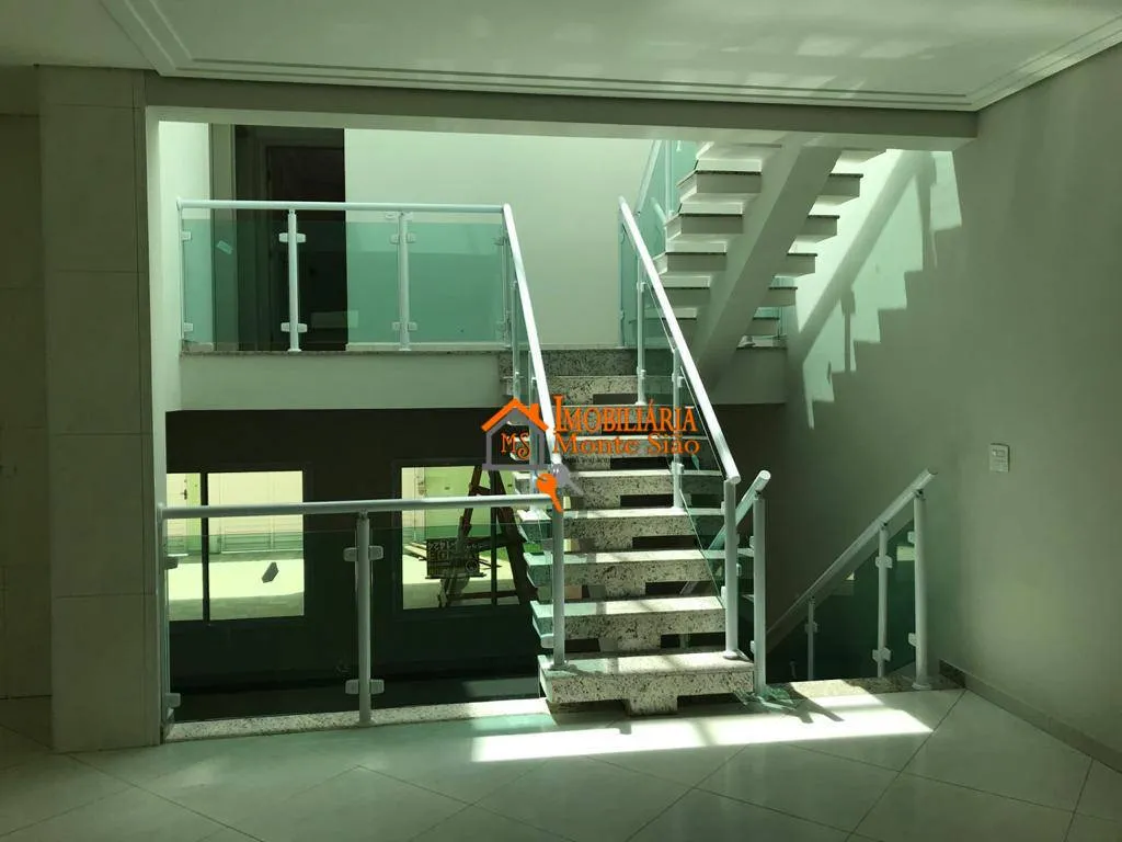Imagem Sobrado com 5 dormitórios à venda, 350 m² por R$ 1.400.000,00 - Vila Rosália - Guarulhos/SP