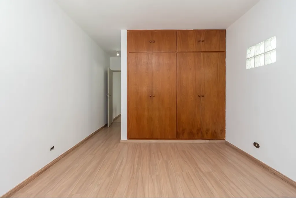 Imagem Casa à venda em São Paulo, Vila Olímpia, com 4 quartos, 208m2