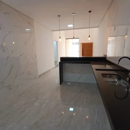 Imagem Casa De 3/4 C Suite No Santa Luzia Com Area Gourmet