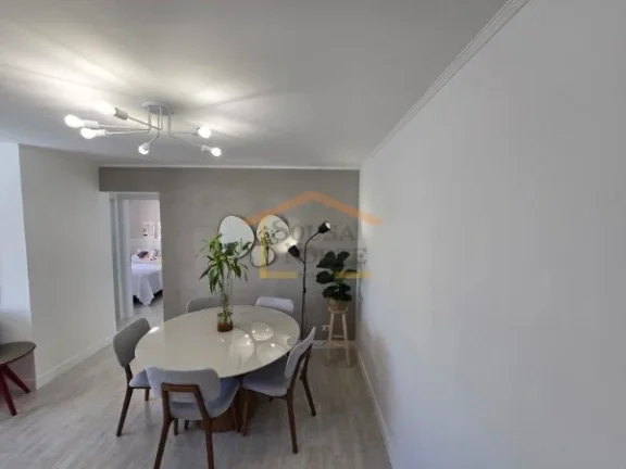 Imagem Apartamento recÃ©m reformado, 63mÂ², muito arejado e iluminado, vista livre, 2 dormitÃ³rios com armÃ...