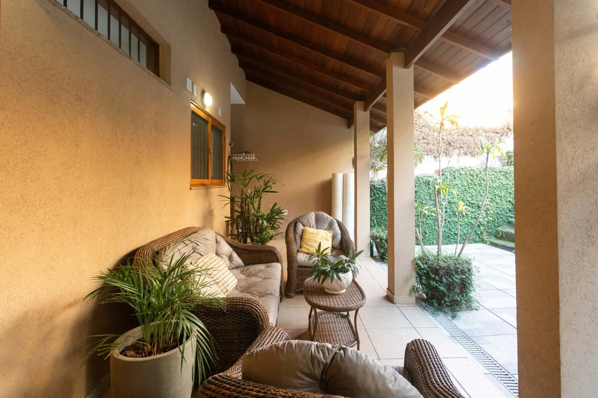 Imagem Casa no Chácara das Pedras com piscina e 316m2