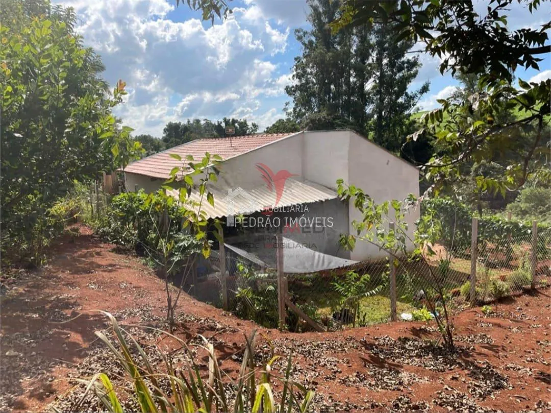 Fazenda/Sítios/Chácaras de 3 quartos, 80m² no bairro Centro, em Lençóis Paulista