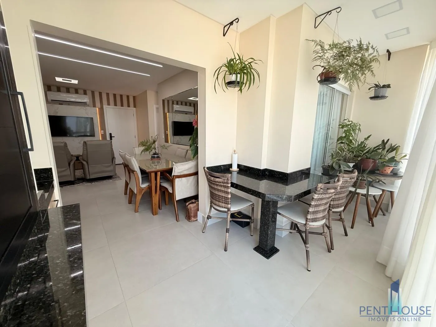 Imagem Apartamento Zona Central para Venda em Porto Belo, PEREQUÊ, 2 dormitórios, 2 suítes, 3 banheiros, 2 vagas