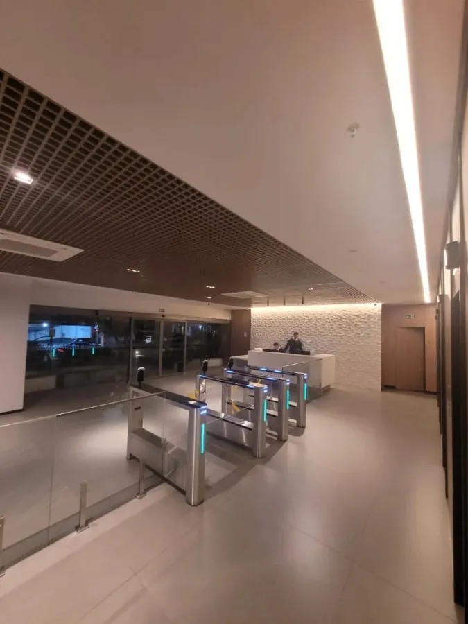 Imagem Conjunto Comercial para Venda em São Paulo, Perdizes, 1 vaga
