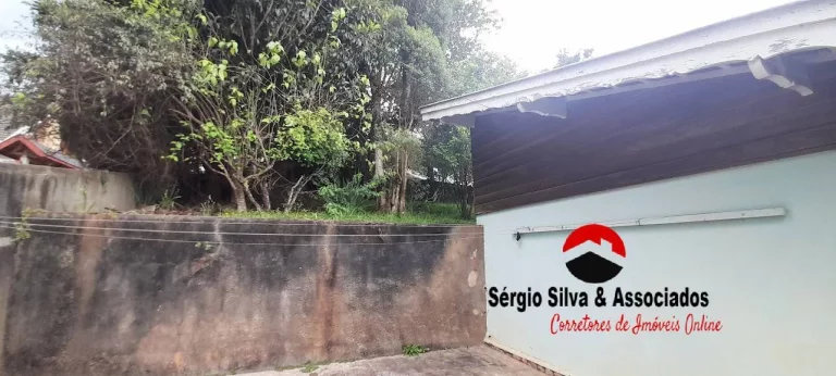 Imagem Casa a Venda na Região de Abernessia Campos do Jordão - SP.