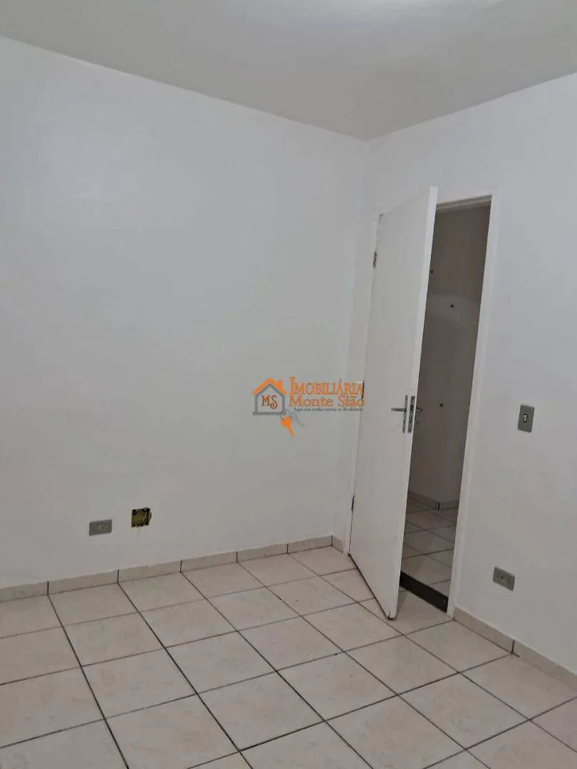Imagem Apartamento com 2 dormitórios à venda, 48 m² por R$ 200.000,00 - Vila Sadokim - Guarulhos/SP