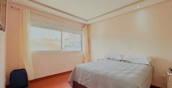 Imagem Sobrado no bairro Vila Ipiranga de 4 dormitórios e 4 vagas
