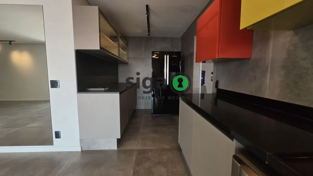 Imagem Apartamento à venda no Campo Belo, 3 suítes, varanda gourmet, 3 vagas, alto padrão