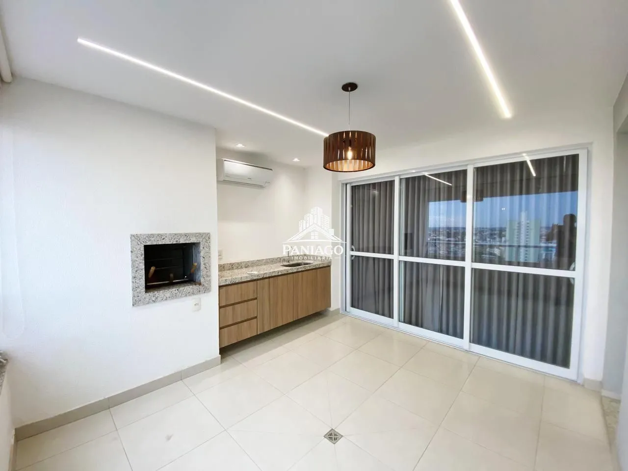 Imagem Apartamento 3 quartos, semi mobiliado, 3 vagas, condomínio Essenza, Cuiabá-MT