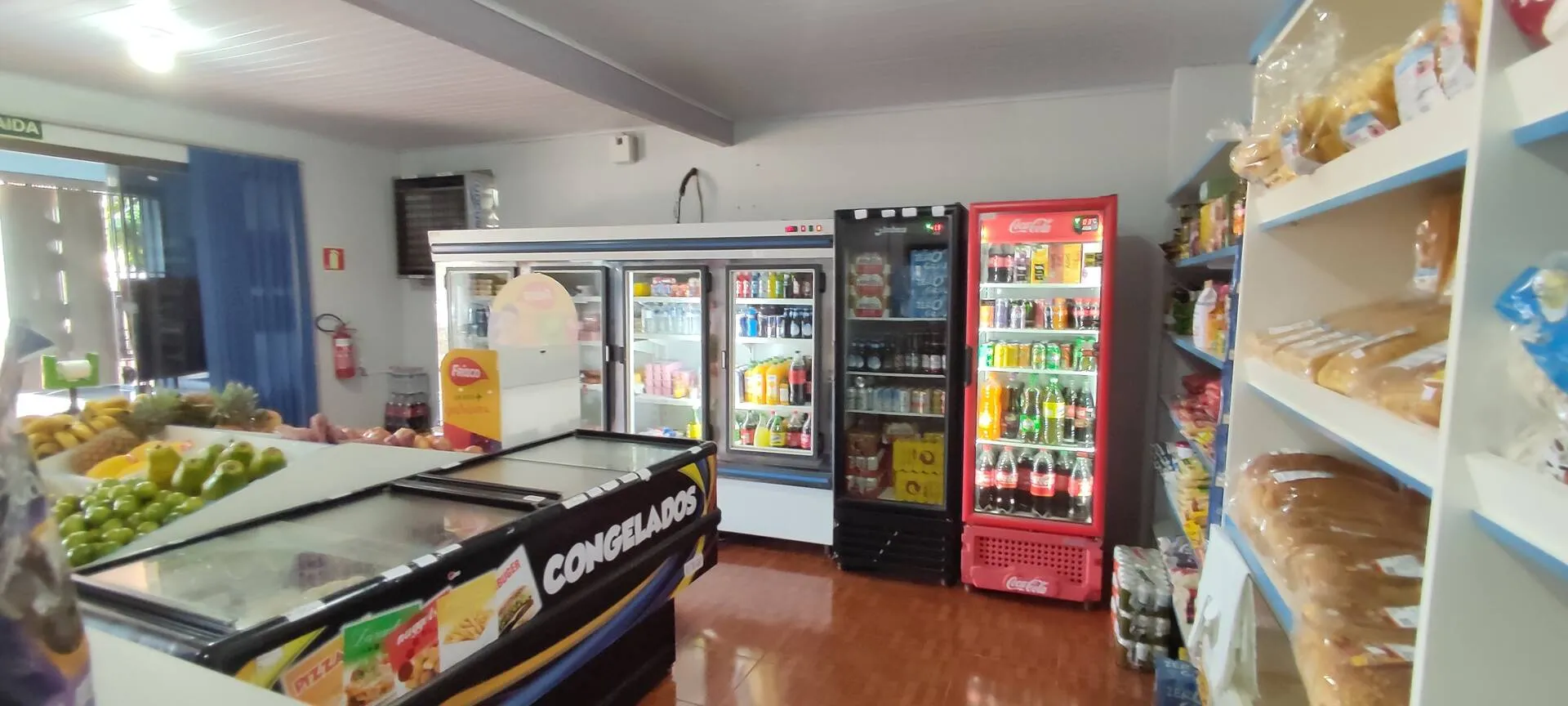 Imagem Casa à venda com sala comercial em São Miguel do Iguaçu - Bairro Cataratas - Imóvel de esquina com churrasqueira e energia solar