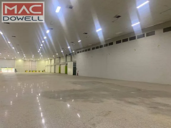 Imagem Loja 3.800 mts² / Sub 3.186 m² / Te 5.490 m² - Rod. Dutra - SJM