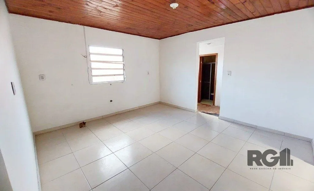 Imagem Casa de 3 dormitórios no bairro Cristal