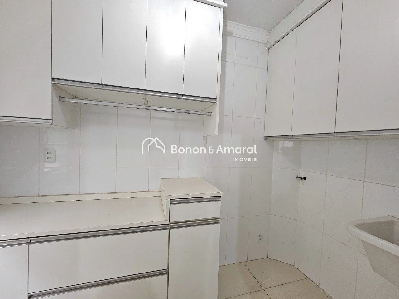 Imagem Sobrado pra venda de 3 dormitórios 1 suíte, condomínio Alto da Boa Vista, em Paulínia.