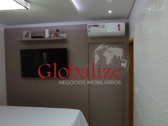 Imagem Casa sobreposta térrea na Ponta da Praia.