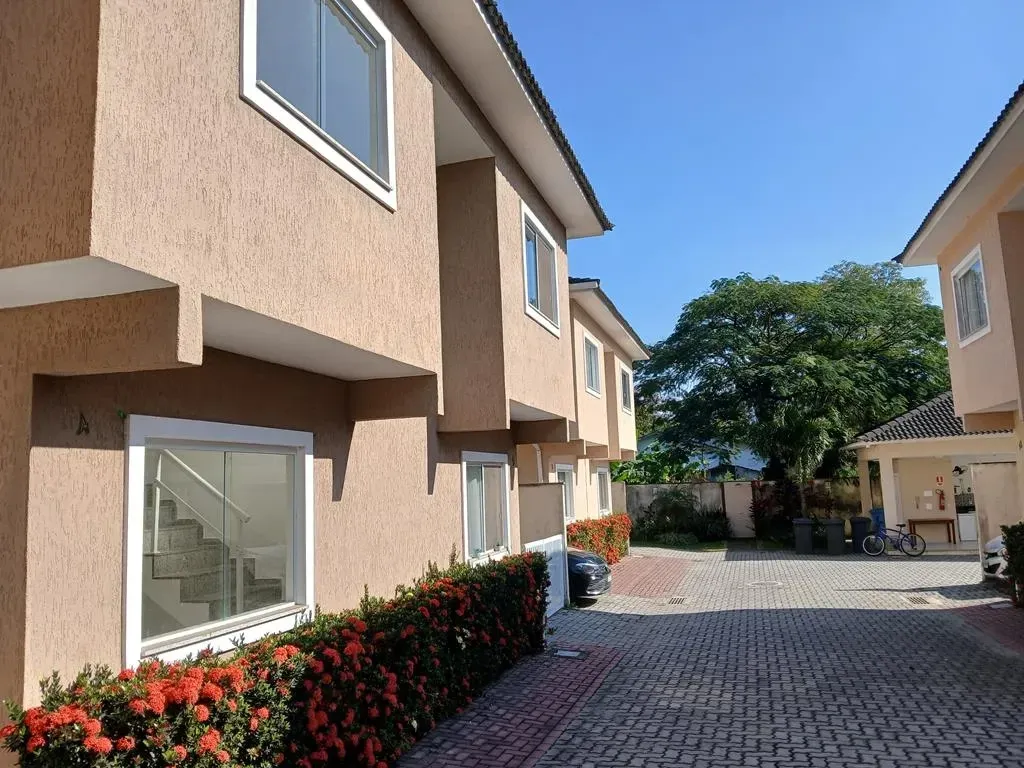 Imagem Casa de Condomínio com 2 Quartos à Venda, 75 metros em Engenho do Mato - Niterói
