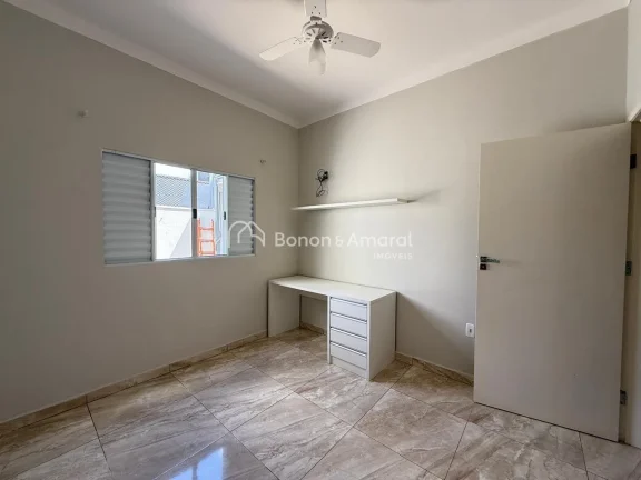 Imagem Casa TÃ©rrea pra Venda 03 quartos no CondomÃ­nio Terras da EstÃ¢ncia, no bairro Monte Alegre - PaulÃ...