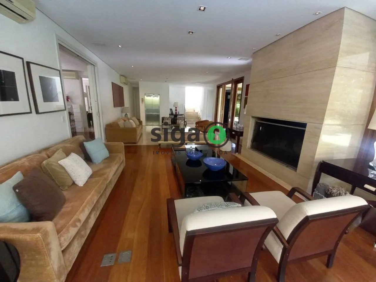 Imagem Casa em Condomínio a venda na Cidade Jardim com 4 quartos