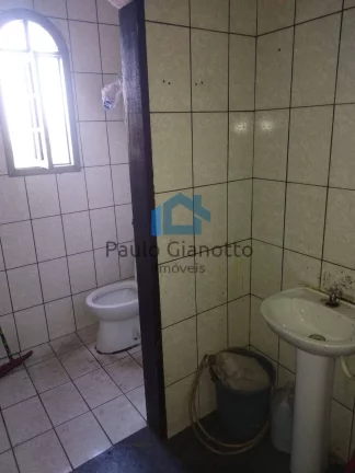 Imagem Prédio à venda com 04 casas e salão comercial em Cotia