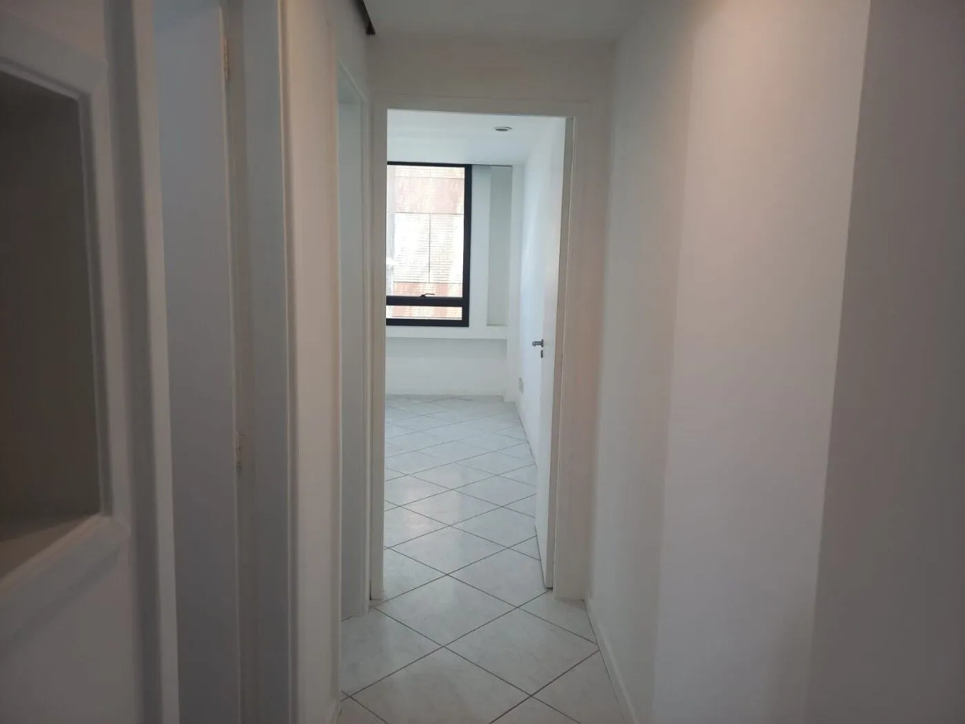 Imagem Sala comercial à venda no bairro Barra da Tijuca em Rio de Janeiro/RJ