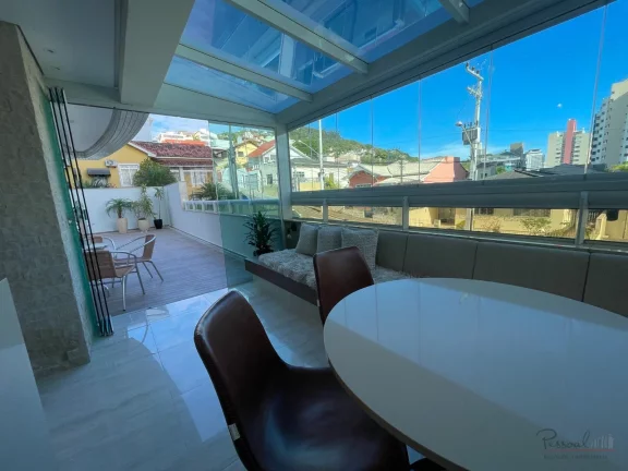 Imagem Apartamento gardem com espera para jacuzi, Ã³timo terraÃ§o, churrasqueira gourmet integrada e com mÃ...