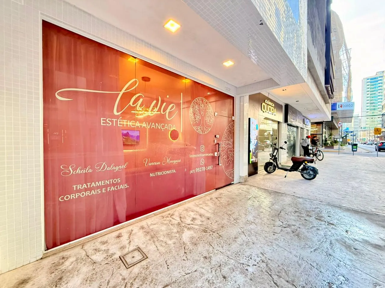 Ponto Comercial à venda com 68m2 por R$ 210.000,00