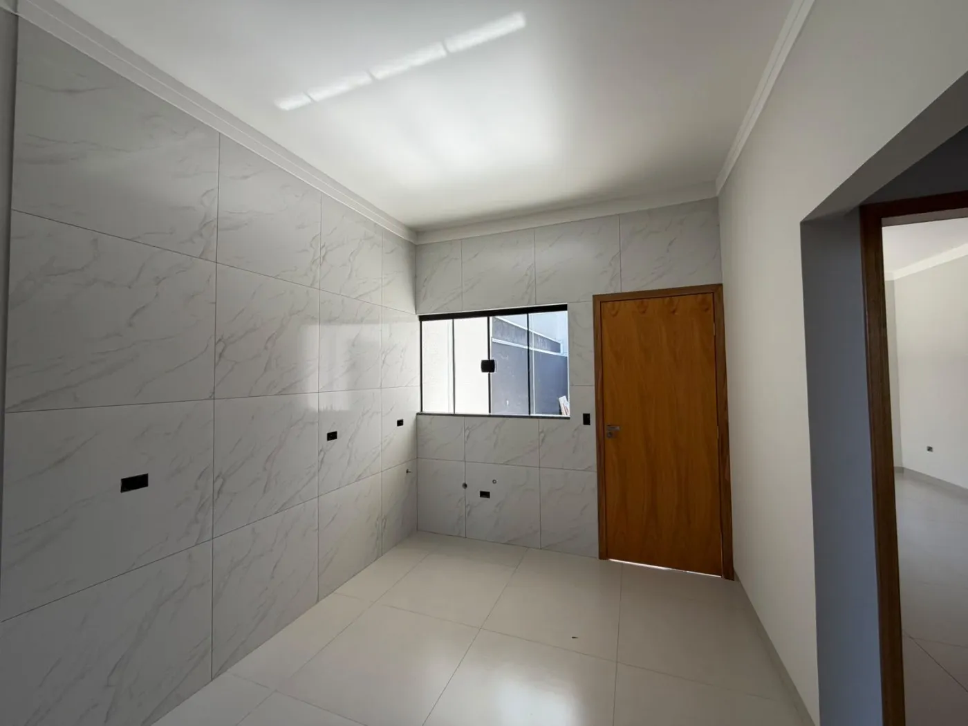 Imagem para Venda em Maringá / PR no bairro Conjunto Habitacional Requião