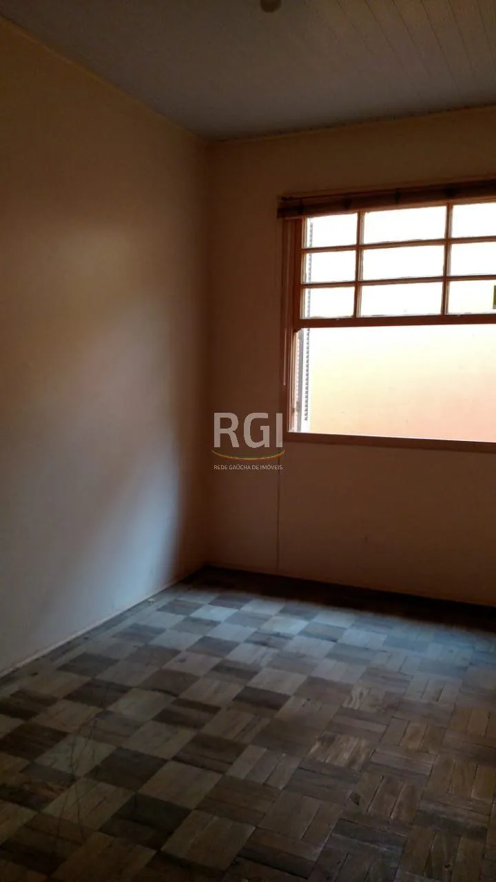 Imagem Casa para Venda - 140m², 3 dormitórios, 3 vagas - Santo Antonio