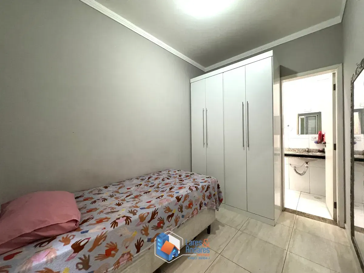 Imagem Sobrado para venda em Sapopemba com 3 quartos, sendo 3 suítes, 90m²