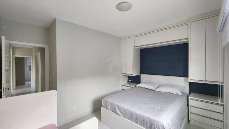 Imagem CASA COM PISCINA, 3 QUARTOS SENDO 1 SUÍTE, BAL MARILUZ