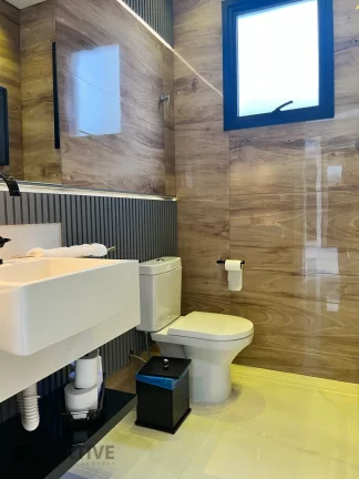 Imagem Casa de Condomínio em Alphaville - Santana de Parnaíba, SP