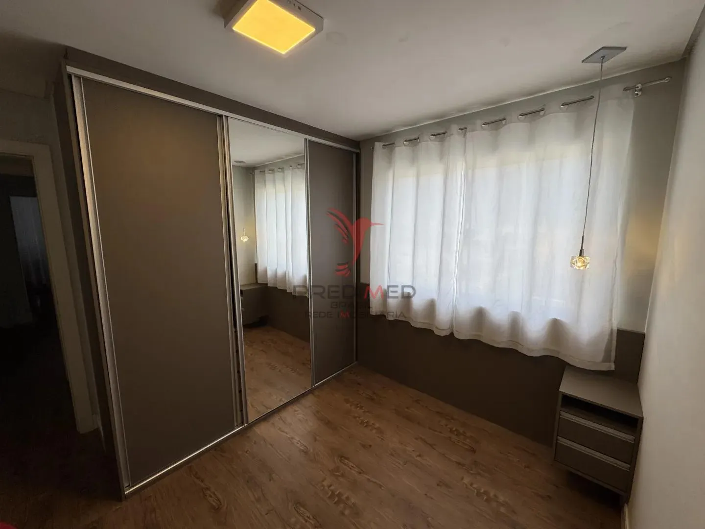 Imagem Apartamento Semi Mobiliado No Jaraguá Esquerdo