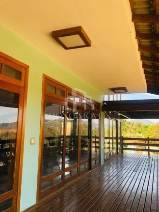 Imagem Chácara em Condomínio em Socorro/SP | 750 m² Construídos | 3 Suítes |