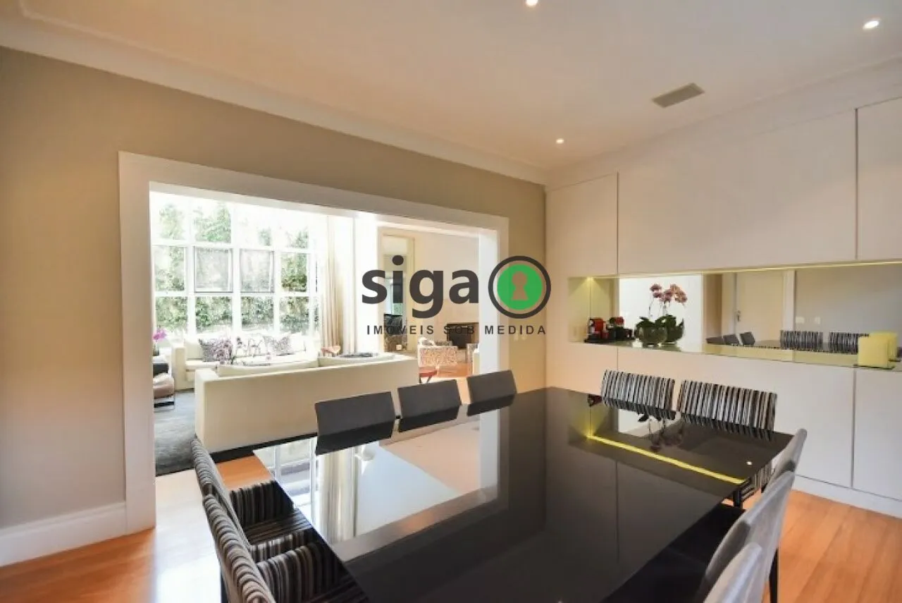 Imagem Casa em rua fechada 500m² - Morumbi