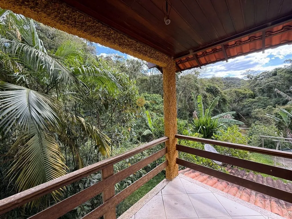 Imagem Casa para Venda em Teresópolis / RJ no bairro Canoas