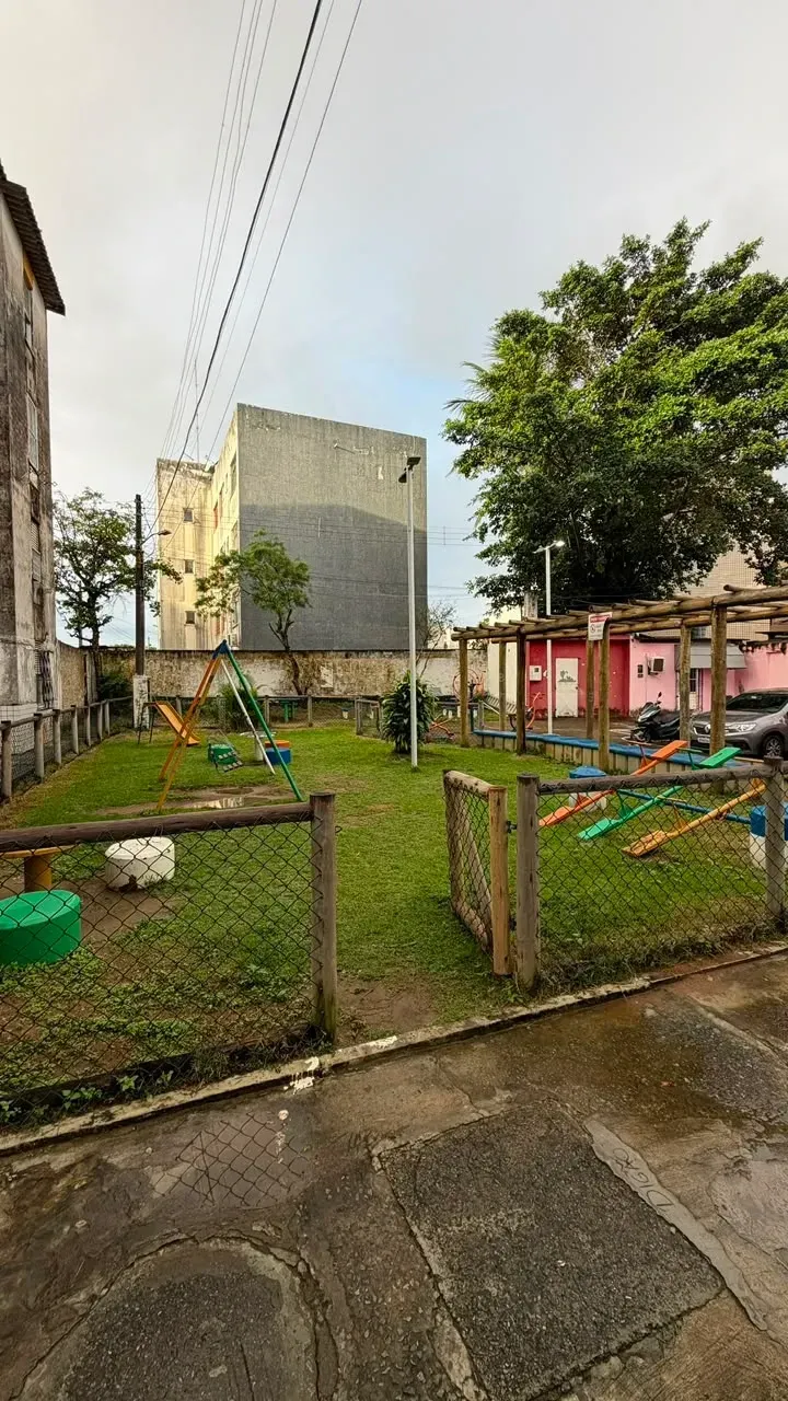 Imagem Apartamento com 2 Quartos à Venda, 70 m² em Cabula - Salvador