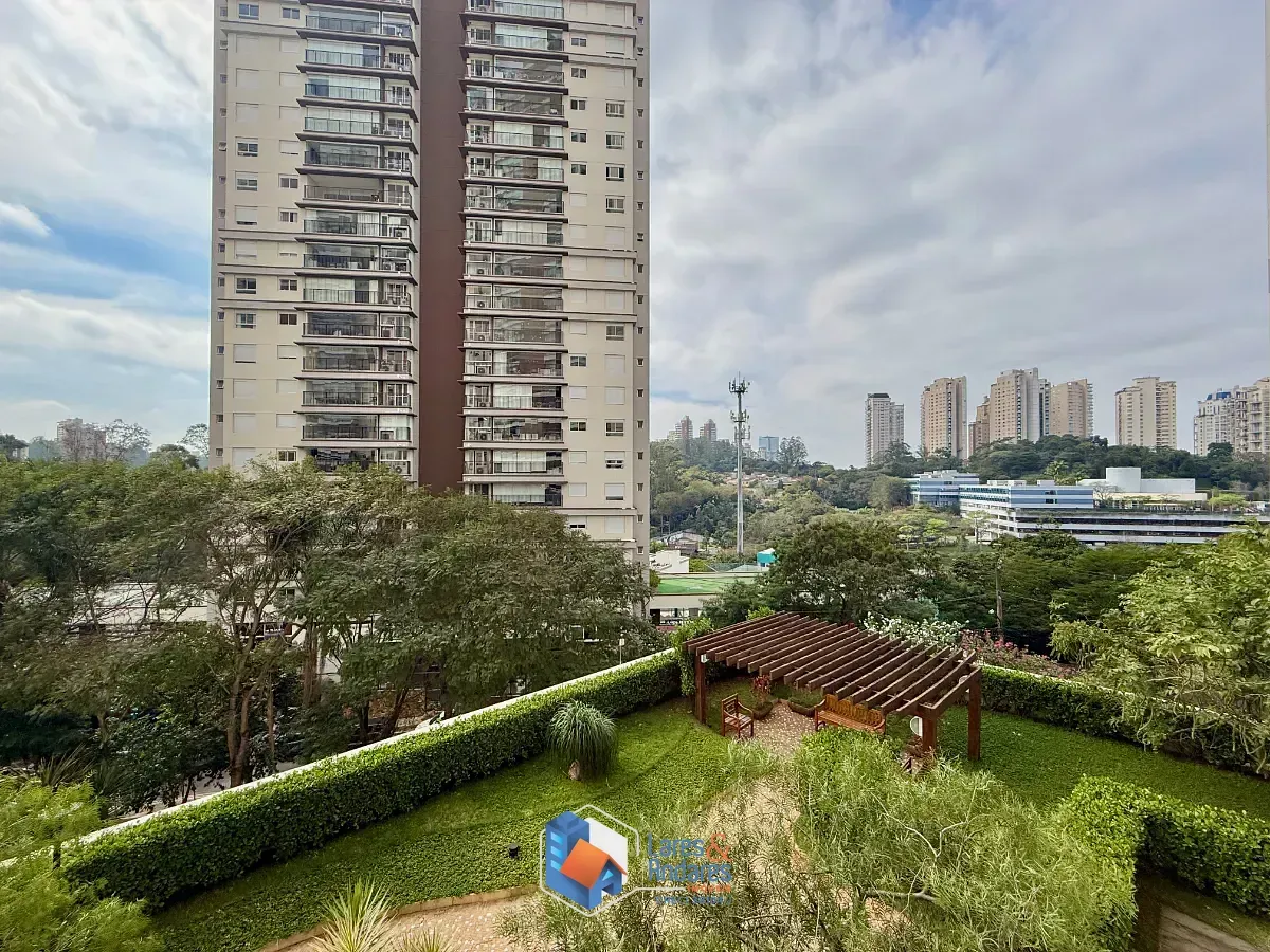 Imagem Apartamento para venda em Vila Andrade com 4 quartos, sendo 3 suítes, 200m²
