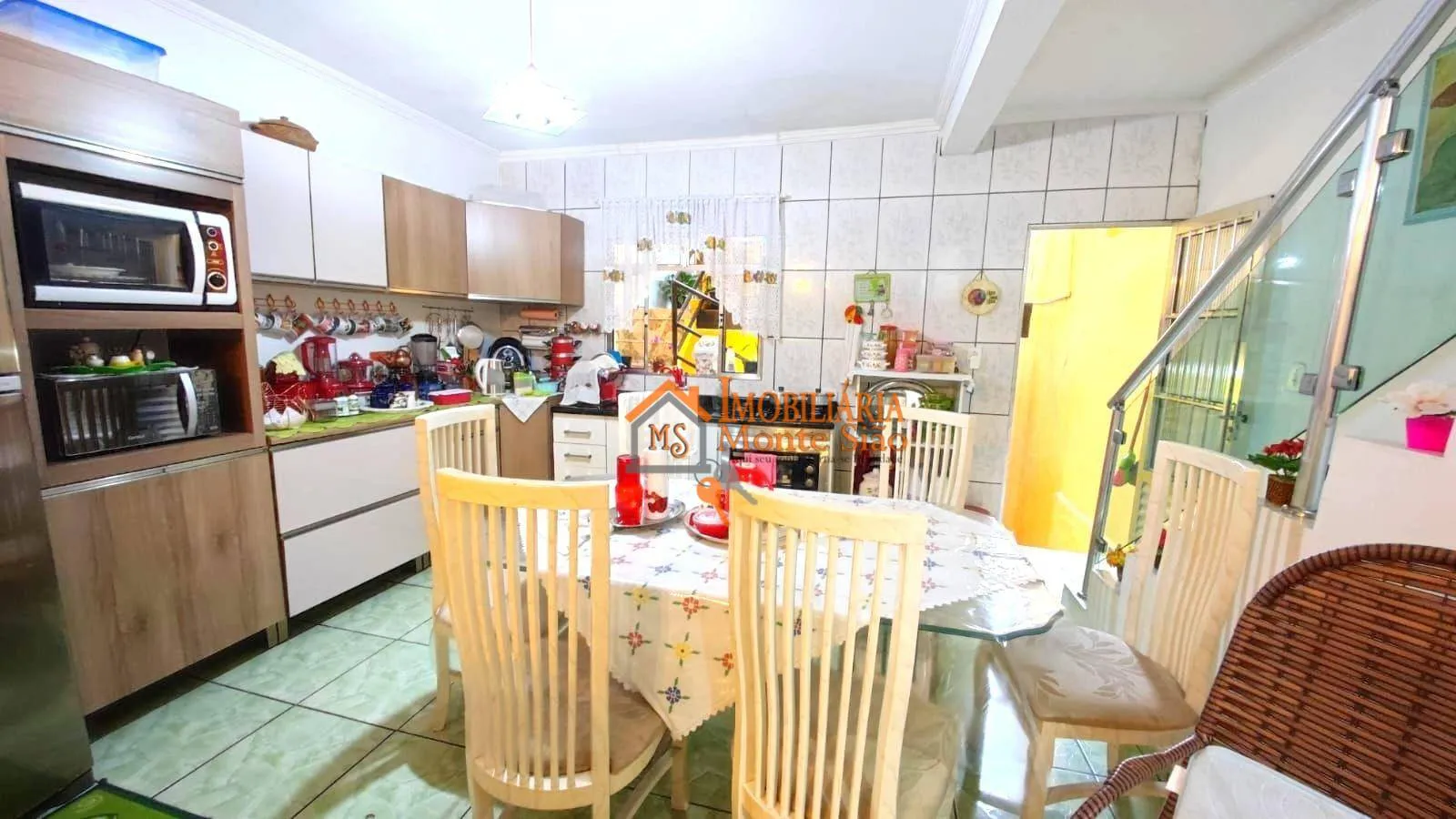 Imagem Sobrado com 4 dormitórios à venda, 300 m² por R$ 650.000,00 - Cidade Jardim Cumbica - Guarulhos/SP