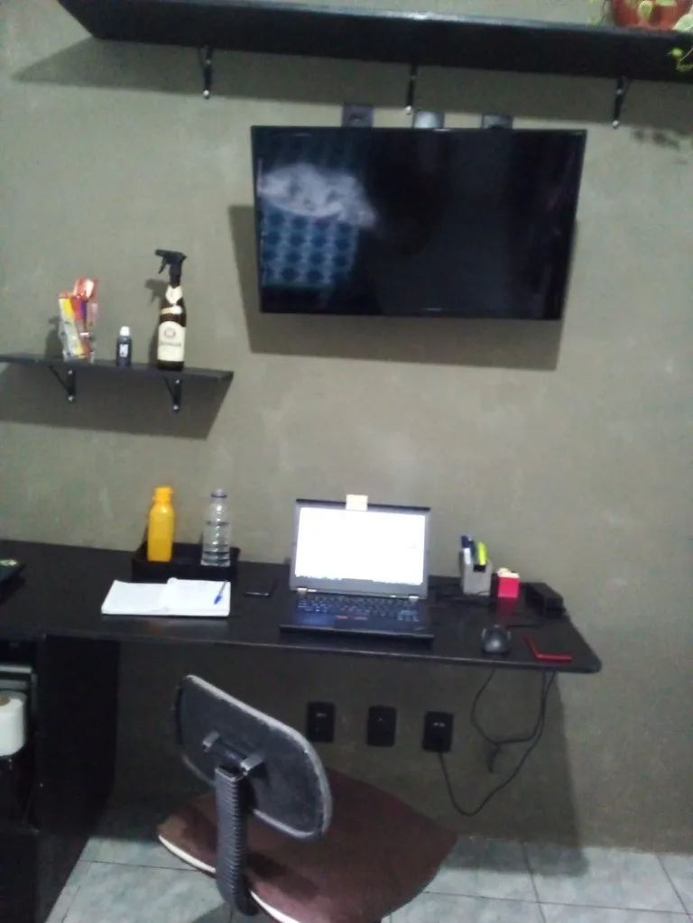 Imagem Casa à venda em Santo André-SP, Jardim Monções! 3 quartos, 1 suíte, 2 banheiros, 2 vagas de garagem, 163m². Confira!