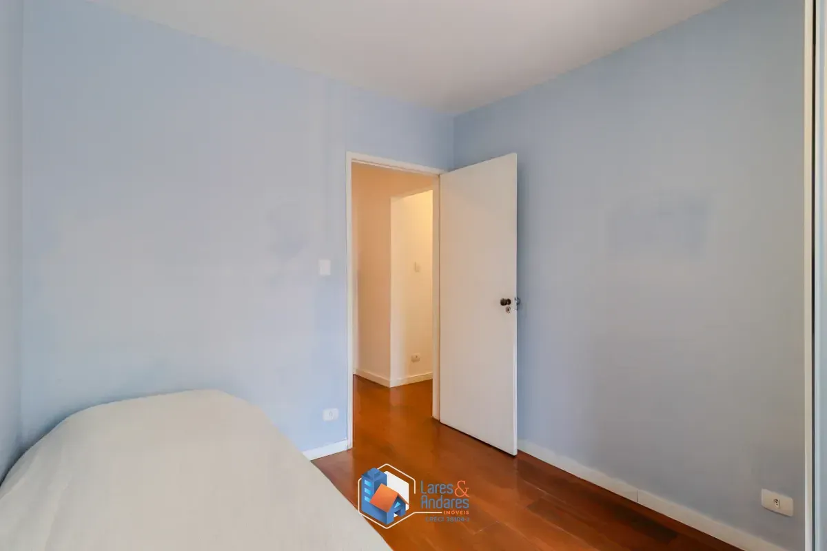 Imagem Sobrado para venda em Cidade Monções com 3 quartos, sendo 1 suíte, 178m²