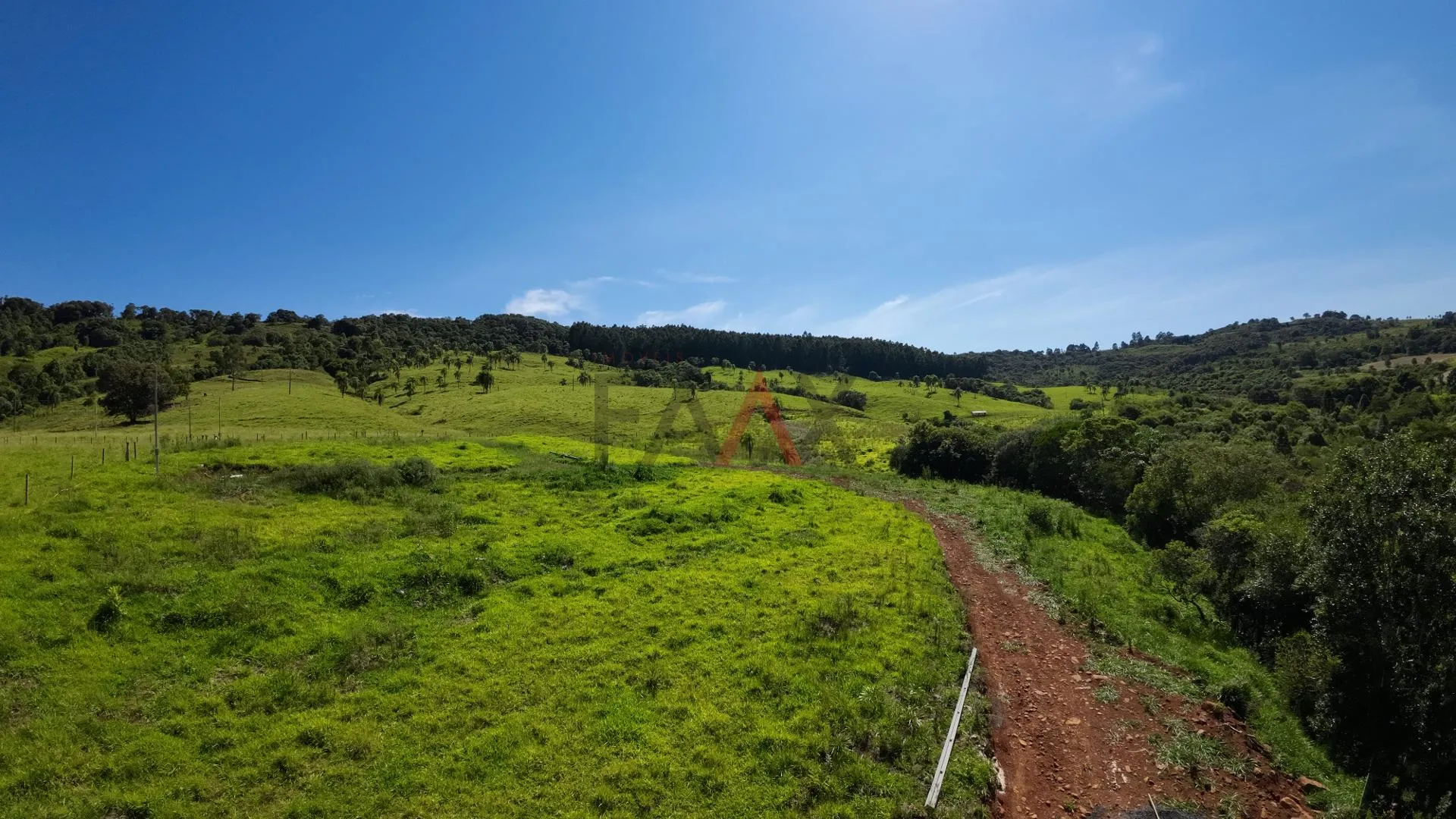 Imagem Chacara Descompressão FAAX Imóveis no Alagado de Reserva do Iguaçu
